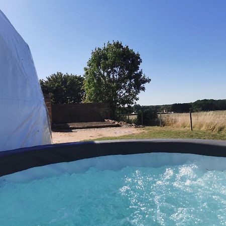 Ferienwohnung Lincoln Star Dome, Hot Tub, Bbq Langworth Exterior foto
