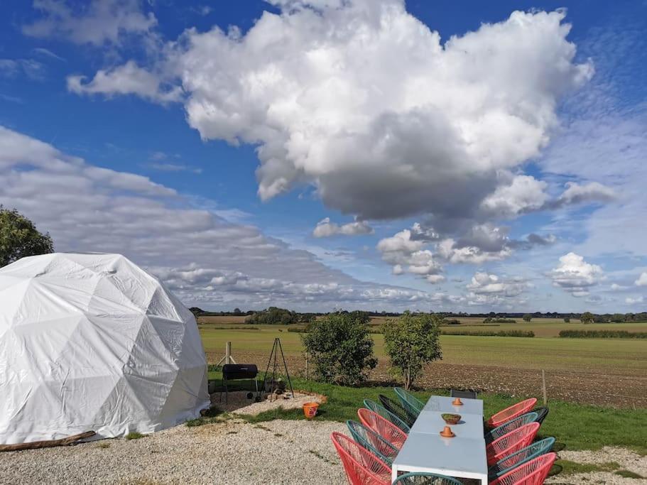 Ferienwohnung Lincoln Star Dome, Hot Tub, Bbq Langworth Exterior foto